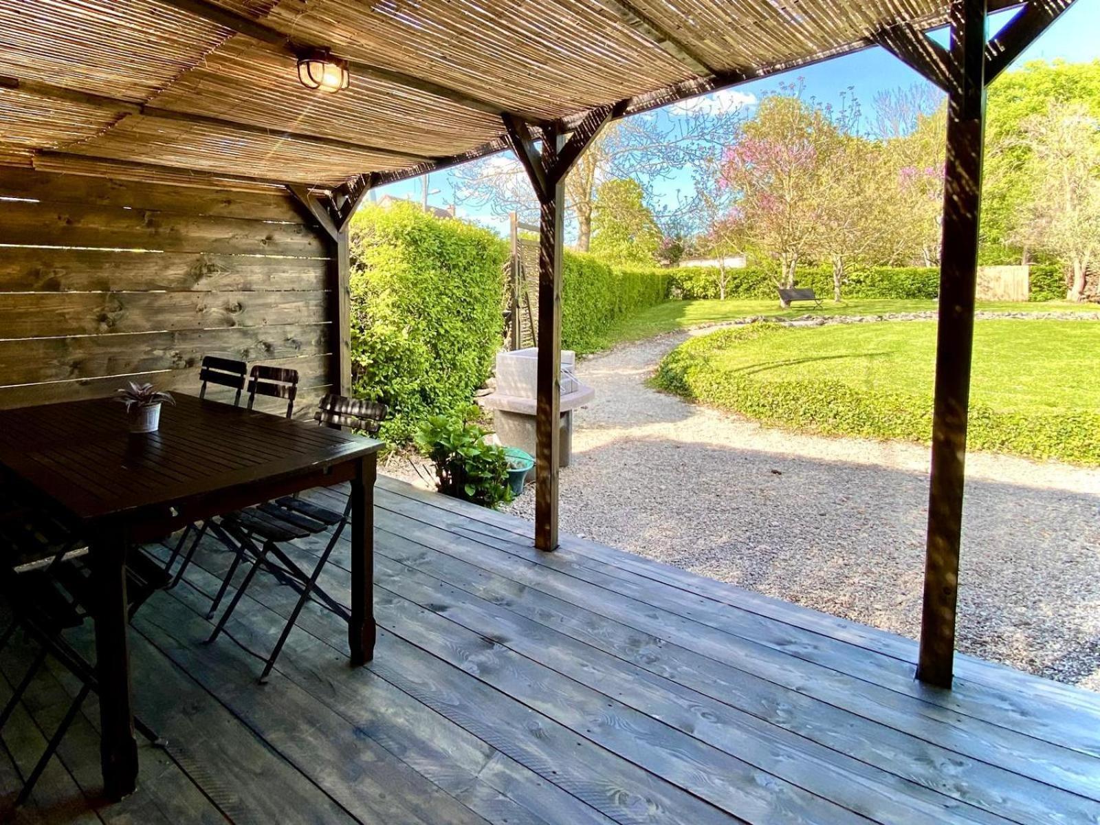 Gite Et Studios Les Barongeres Farges-les-Chalon Exterior photo